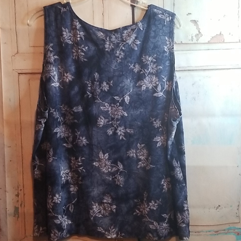 Shannon Ford New York 2X Metallic Floral Top
